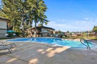 7301 Ne 13th Ave - Photo 1 of 1