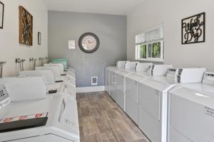 featured image of 201 Carpenter Rd Se