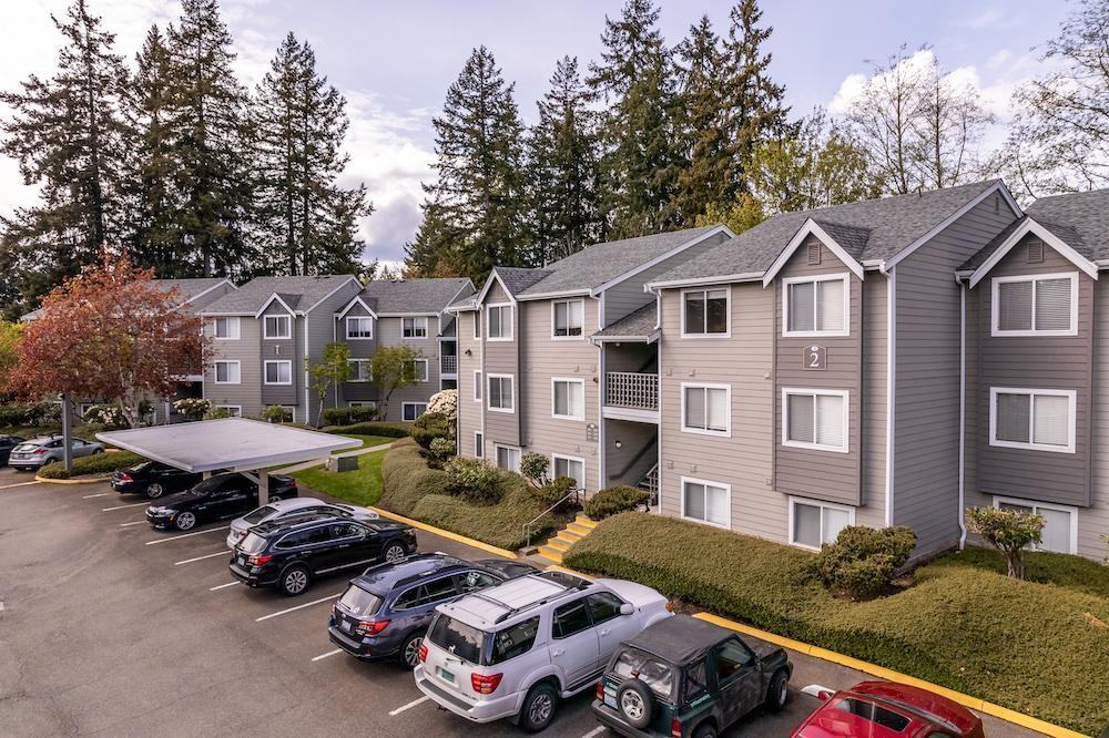 3724 Ensign Rd Ne - Photo 5 of 14