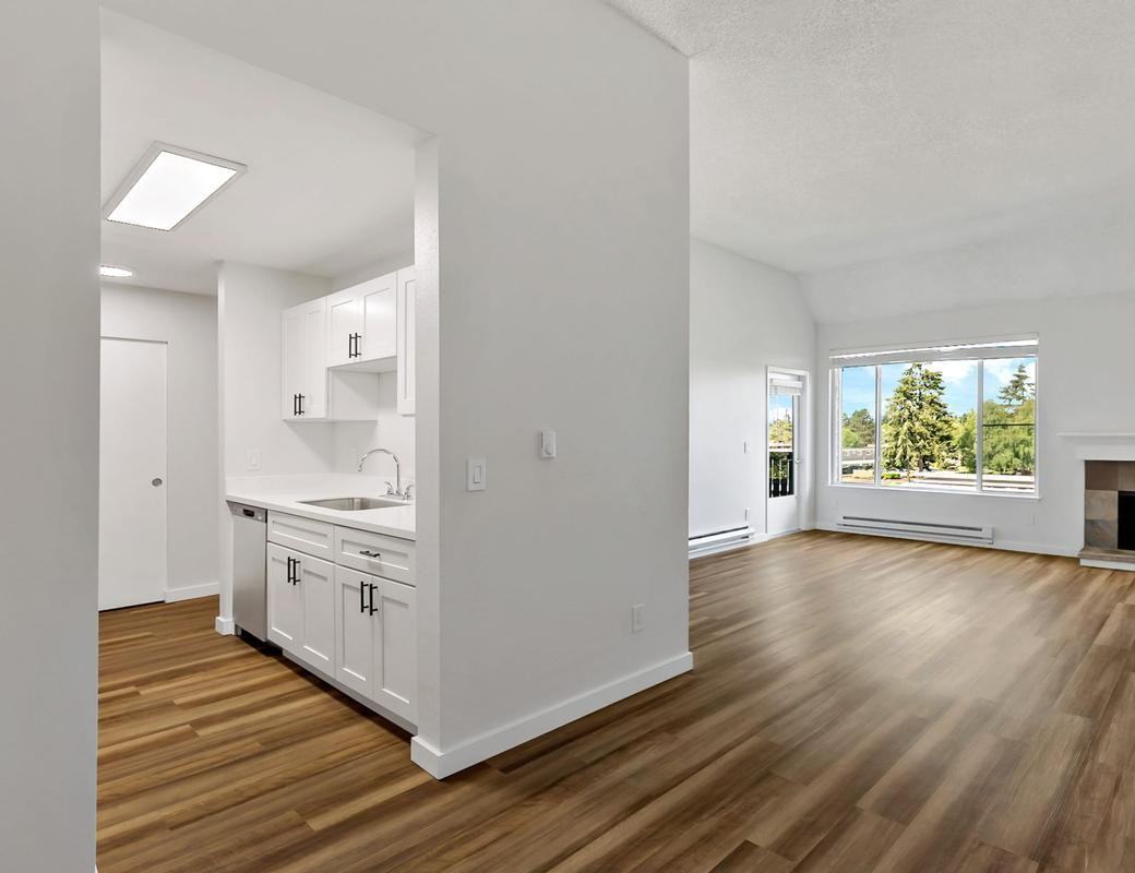 42 Thunderbird Pkwy Sw