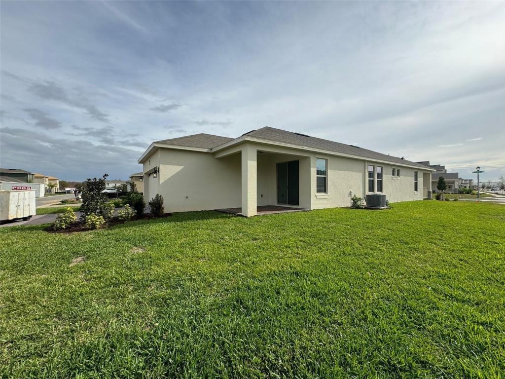 16085 Scarpetta St - Photo 2 of 25