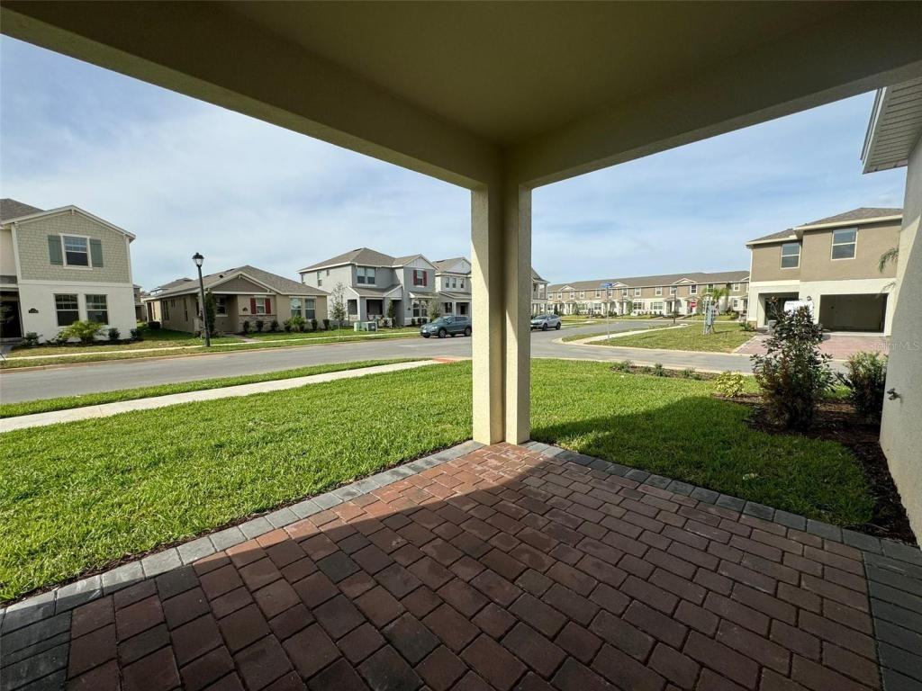 16085 Scarpetta St - Photo 6 of 25