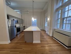 Hendrick Hudson - Photo 1 of 1