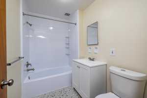 featured image of 675 Denise Rd