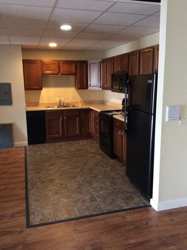 1 N Bedford St - Photo 4 of 10