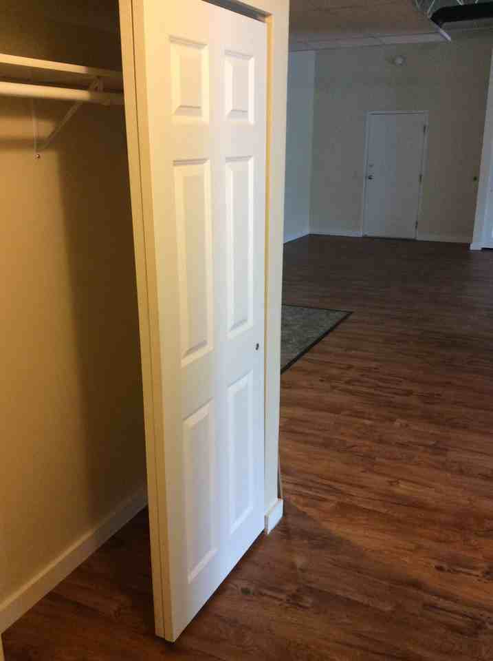 1 N Bedford St - Photo 7 of 10