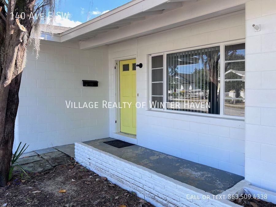 140 Avenue E Sw - Photo 3 of 24