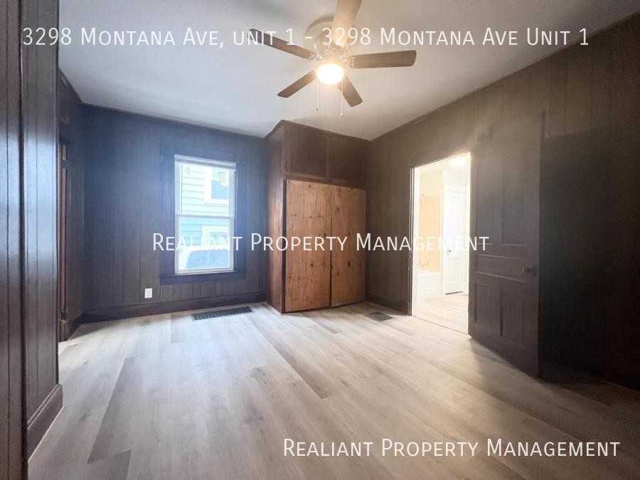 3298 Montana Ave - Photo 3 of 7