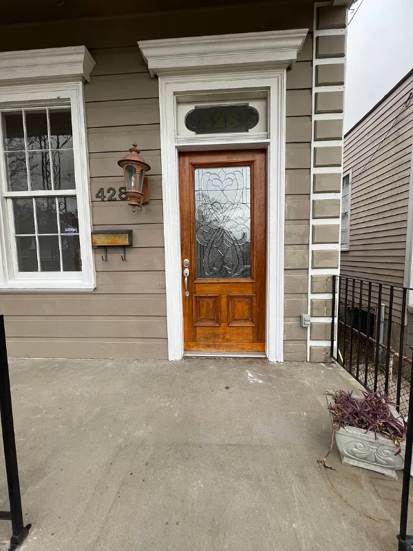 428 Belleville St - Photo 2 of 9