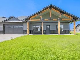 3973 Jaycee Ct #B - Photo 1 of 1