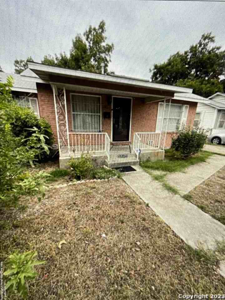 1335 W Malone Ave 1, San Antonio, TX 78225 3 Bedroom House for 1,696