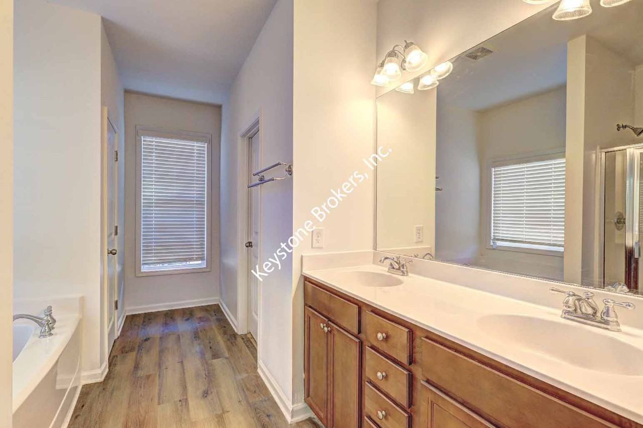 110 Sea Oaks Ct #1 - Photo 7 of 12