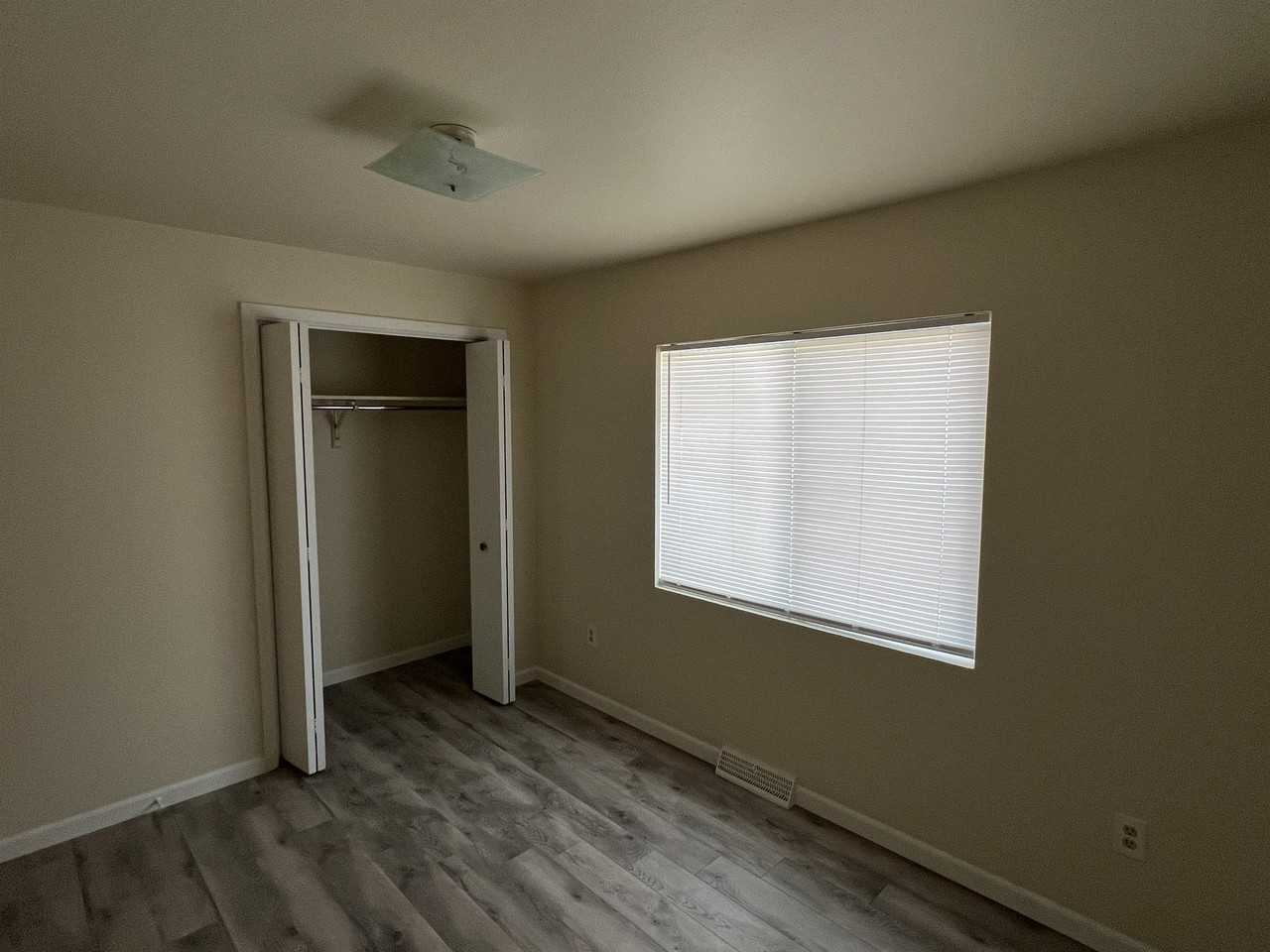 206 S Clayton St #3 - Photo 7 of 11