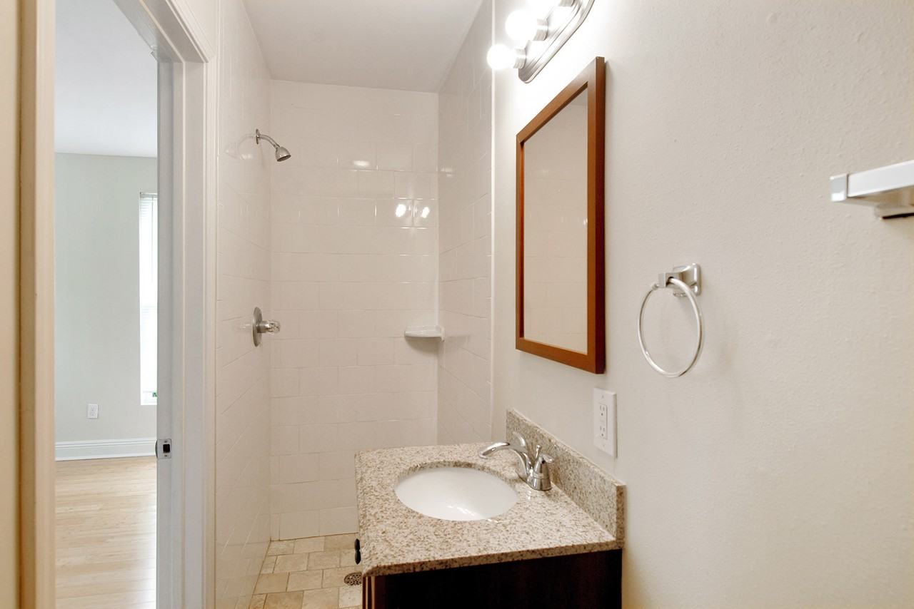 8525 Hickory St. - Photo 6 of 12