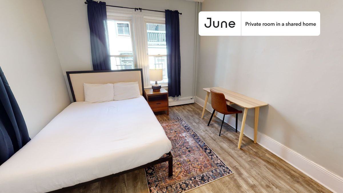 Calumet St #A - Photo 6 of 14