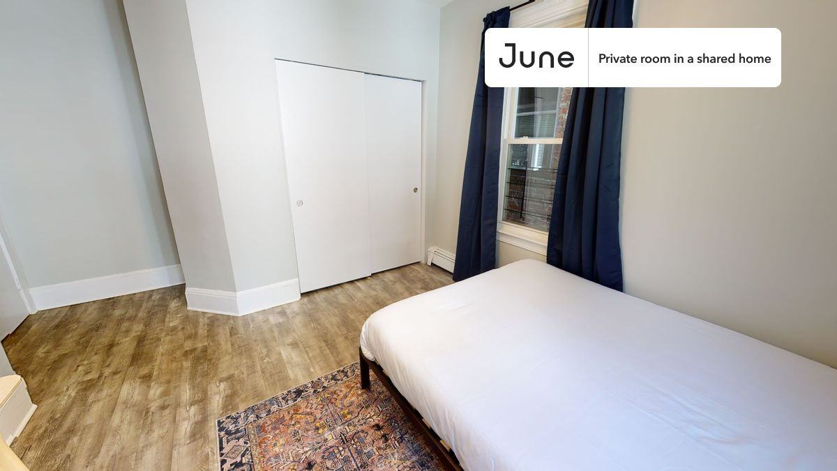 Calumet St #A - Photo 7 of 14