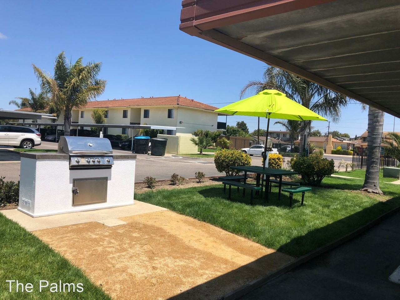 The Palms 925 W. Chestnut Ave. - Photo 2 of 11