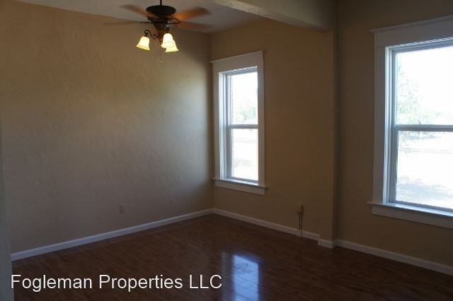 195 N 2nd W - Photo 2 of 9