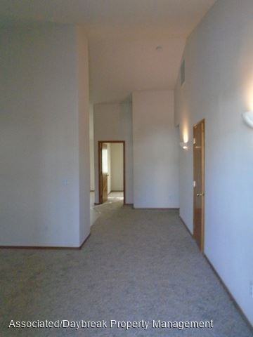 7306 W. Yakima Ave. - Photo 2 of 21