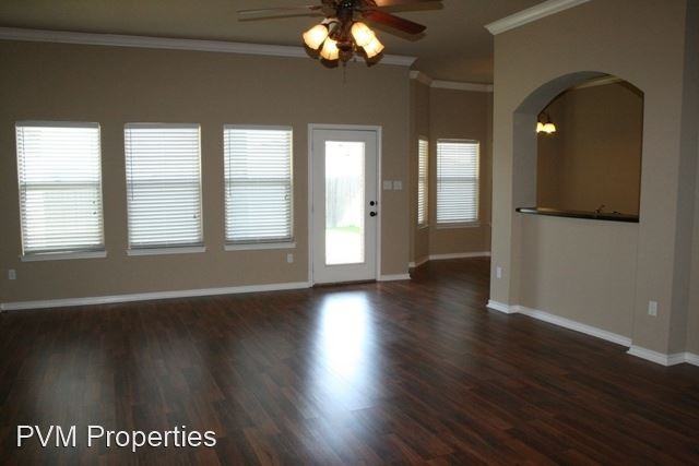 Stallion 3108 - 3112 - Photo 3 of 10