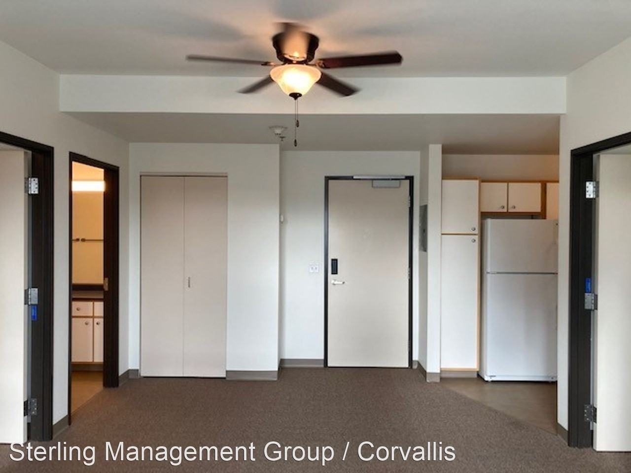 University Center 2001 NW Monroe Ave. - Photo 3 of 18