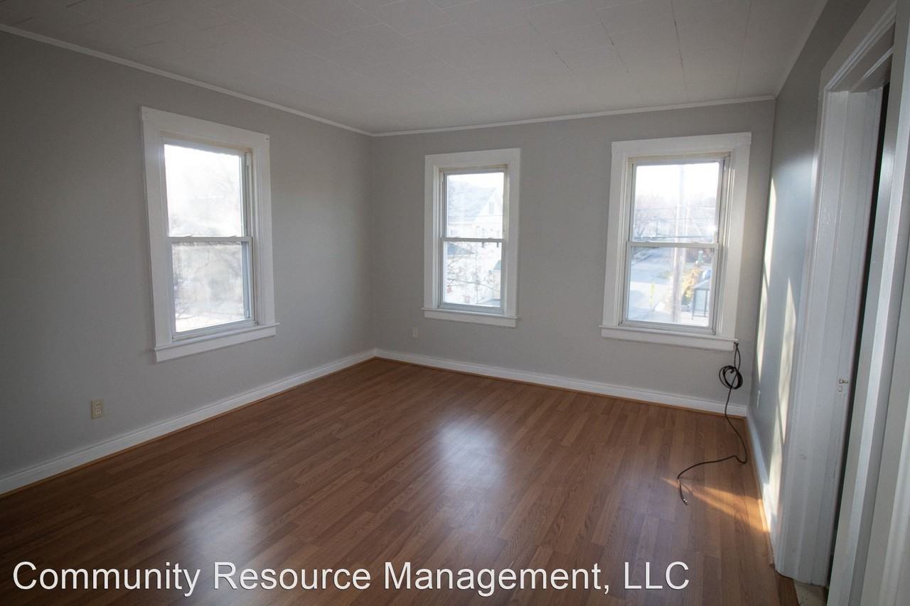 151/153 Benmont Ave - Photo 2 of 5