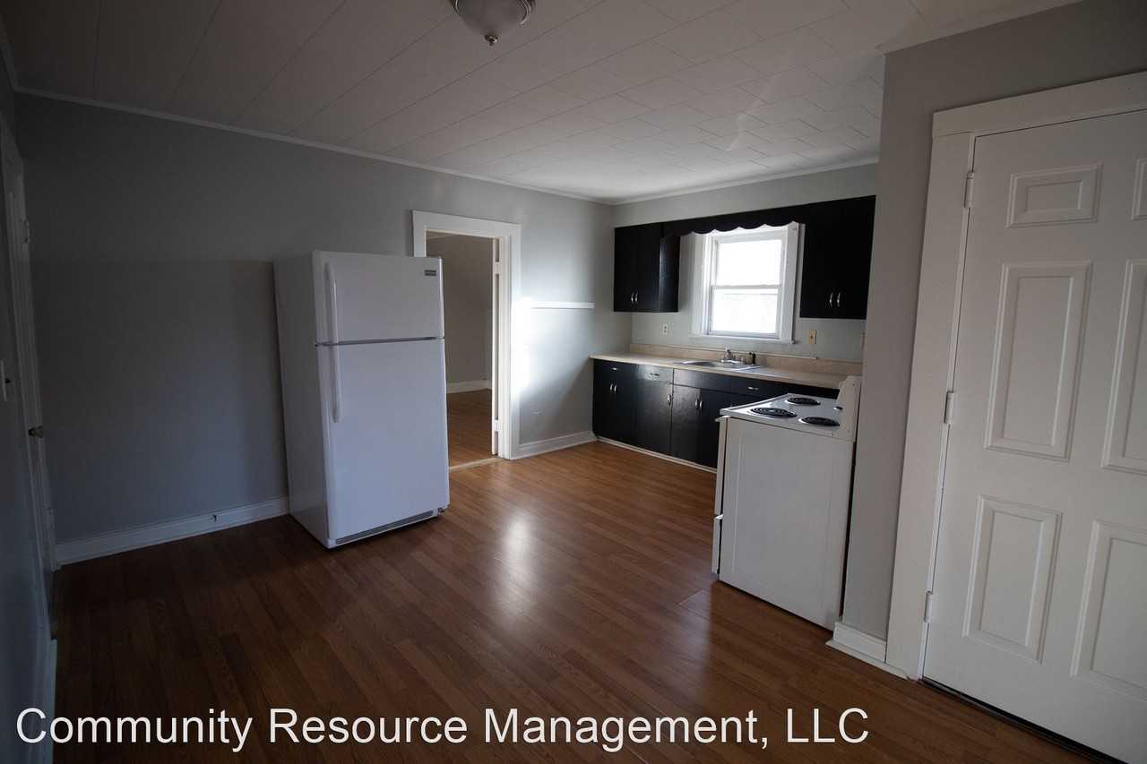 151/153 Benmont Ave - Photo 3 of 5