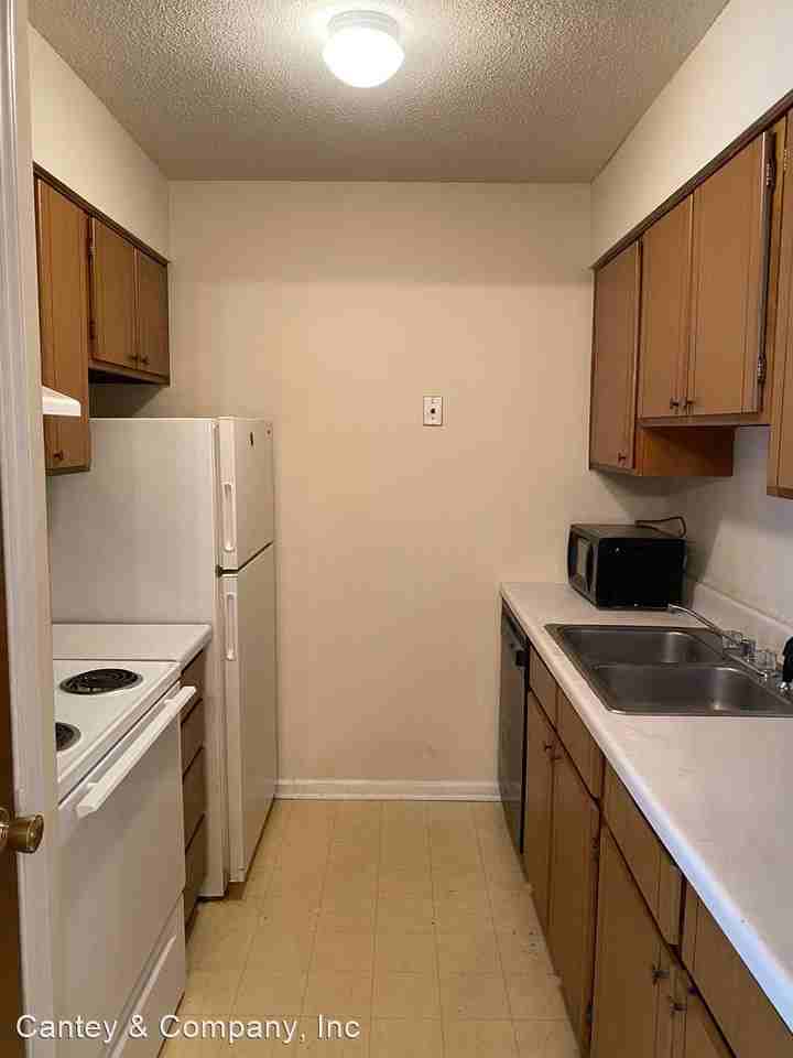 Kilbourne Apartments units 13-16 - Photo 3 of 6