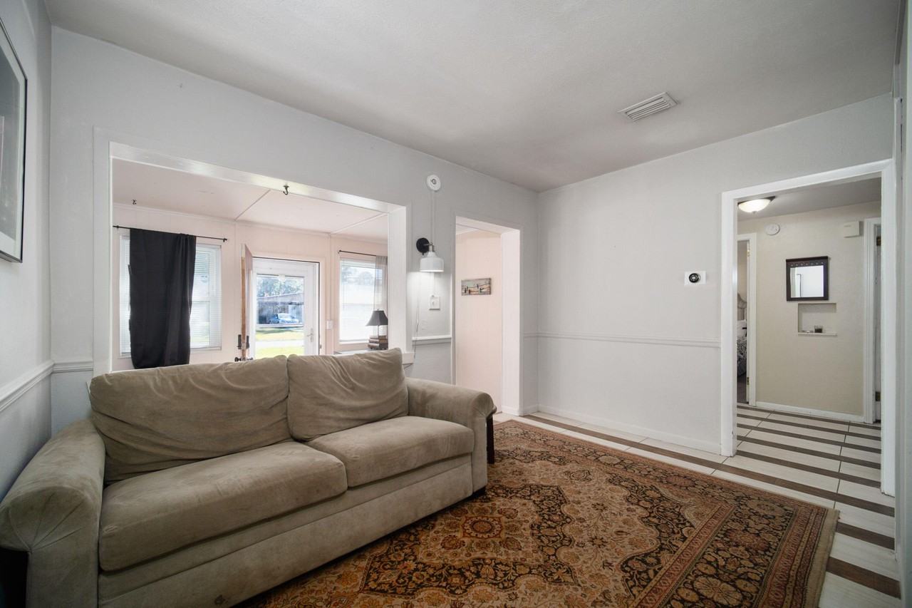 Janice Cir S - Photo 6 of 22