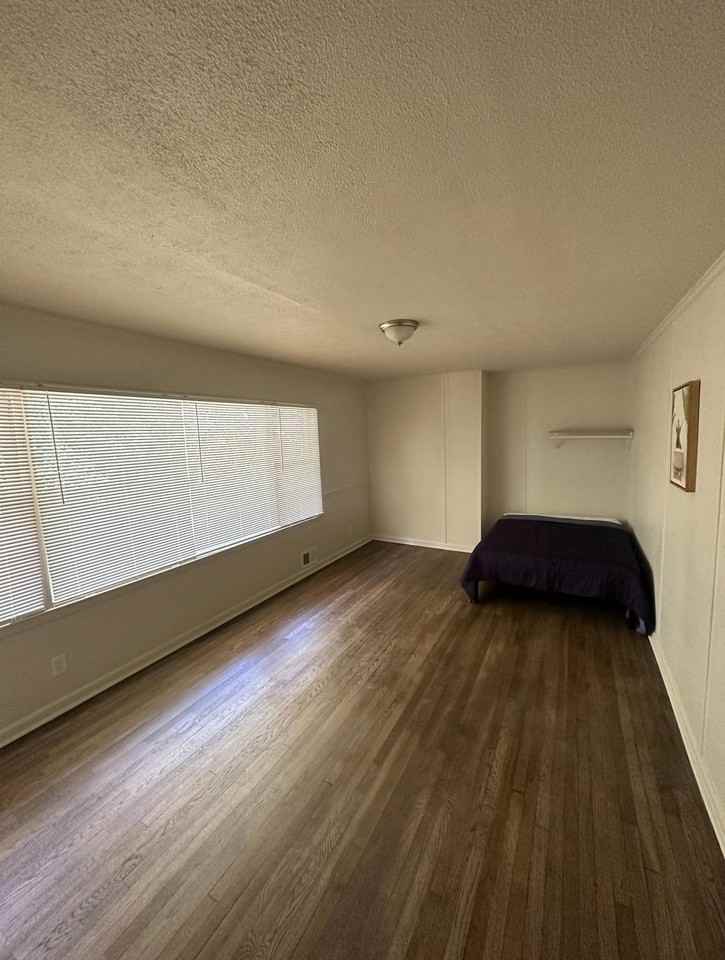 Avon Ave Sw - Photo 5 of 5