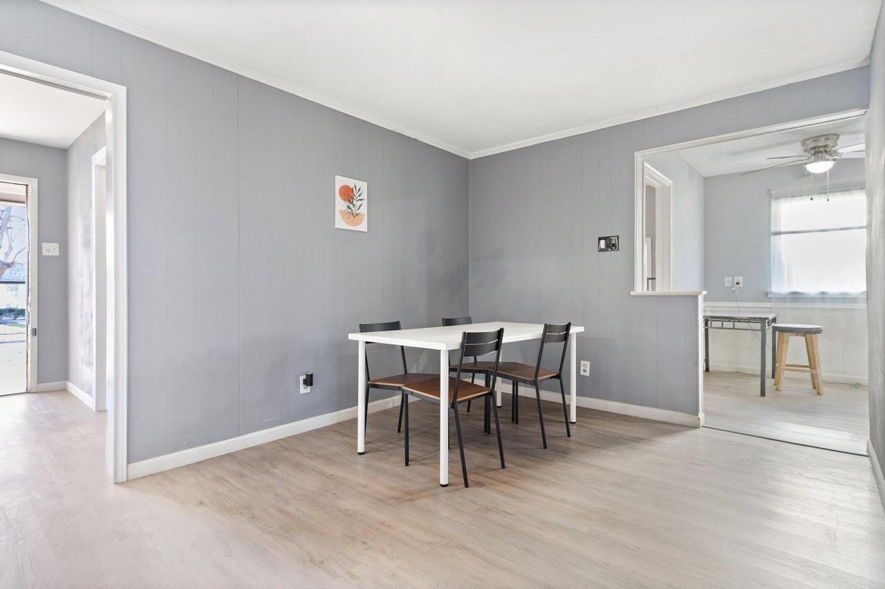 Capriola Ln - Photo 3 of 8