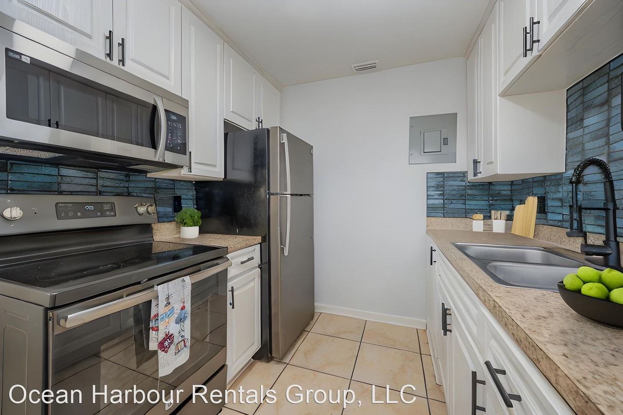1029 -1031 Park Dr - Photo 2 of 19