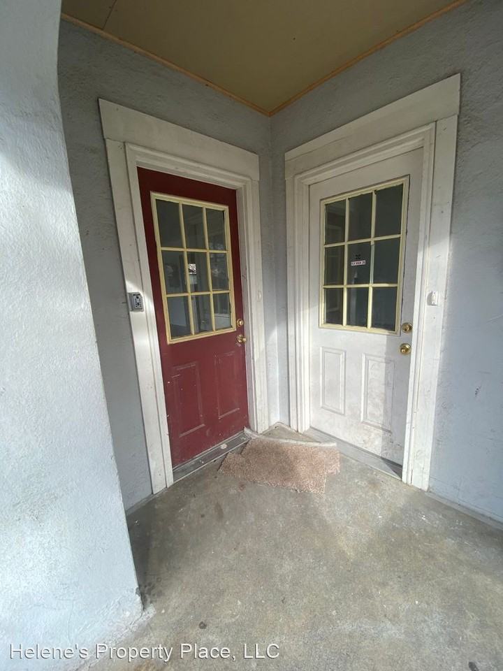 520 Ne Campus St - Photo 2 of 44