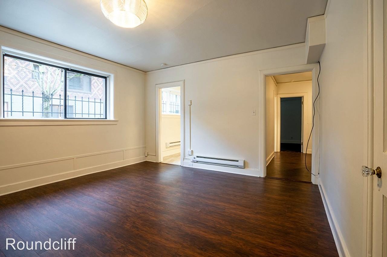 Roundcliffe Apartments - Photo 2 of 12