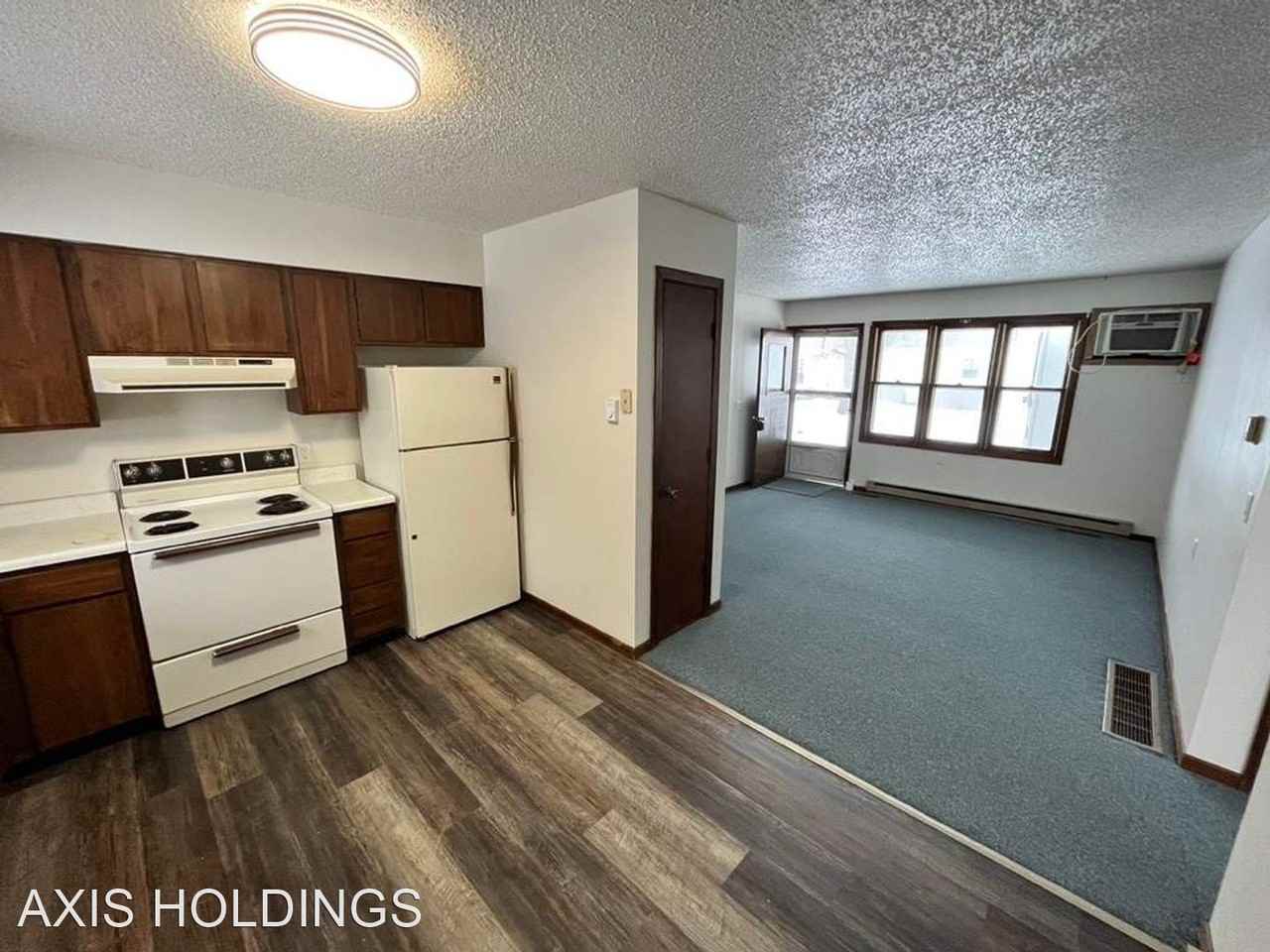 103/115 Walnut Street - Photo 3 of 9