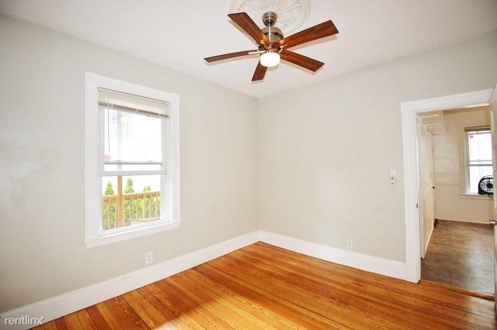 20 Dalrymple St - Photo 3 of 7