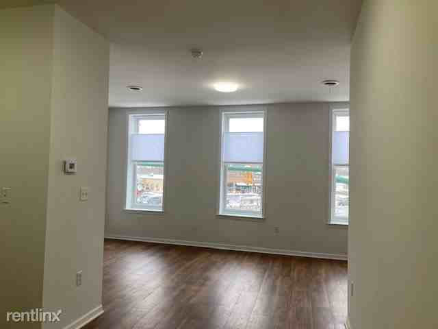 8089 Main St - Photo 3 of 10
