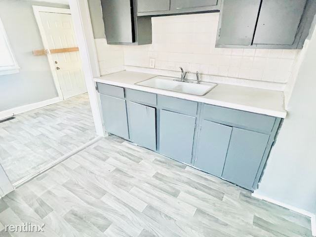 4637 Chestnut Ave - Photo 3 of 9