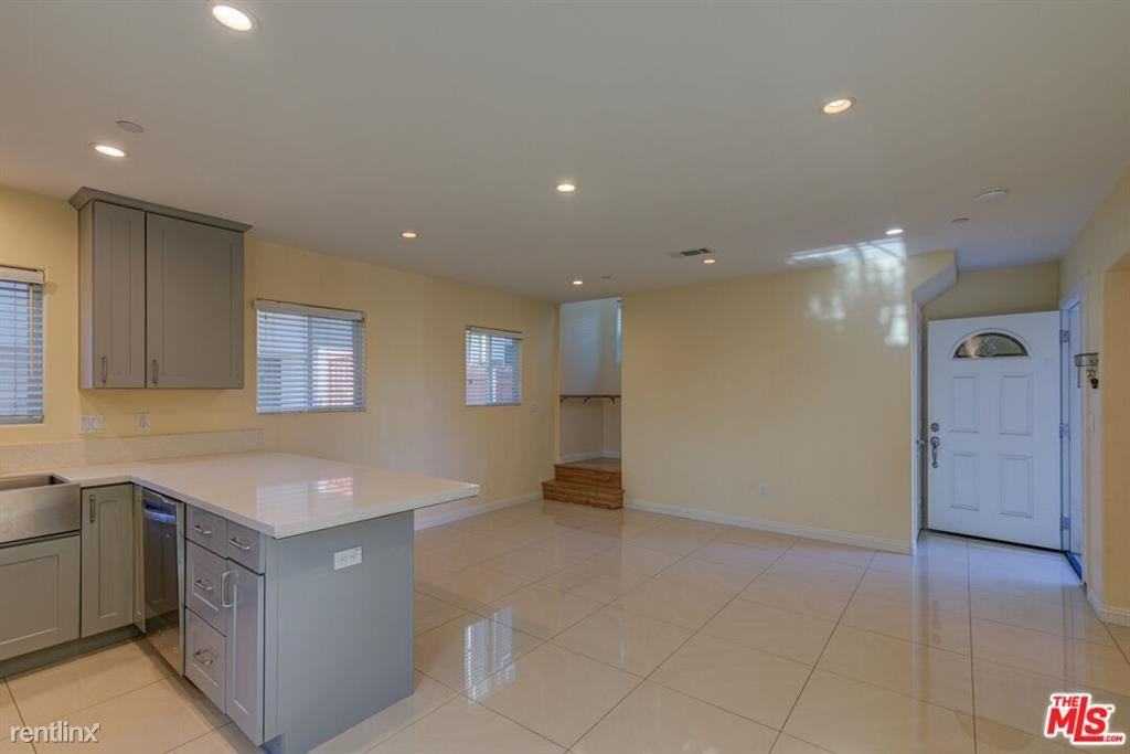 11102 Venice Blvd - Photo 3 of 11