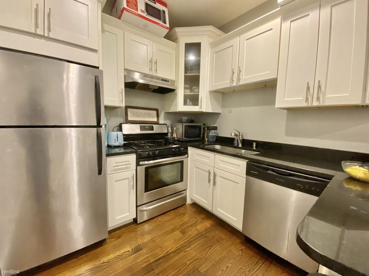 231 Harvard Ave - Photo 2 of 15