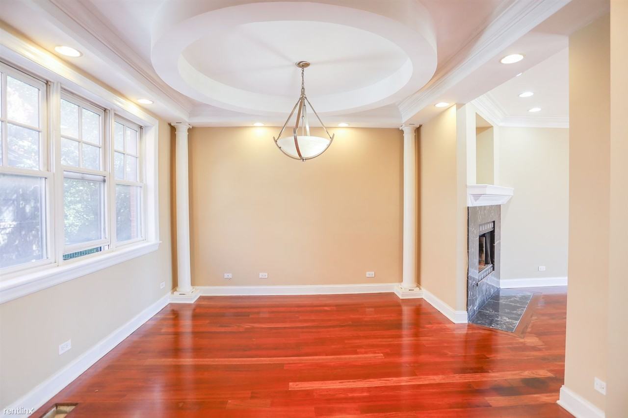 4321 W Peterson Ave - Photo 3 of 11