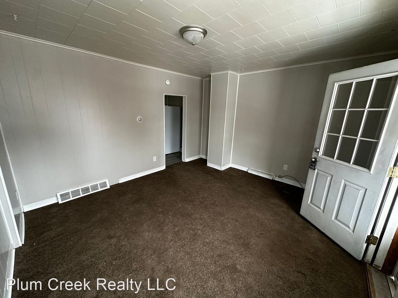 310 Linden Street - Photo 3 of 7