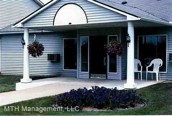 130 Matteson St. - Photo 2 of 9