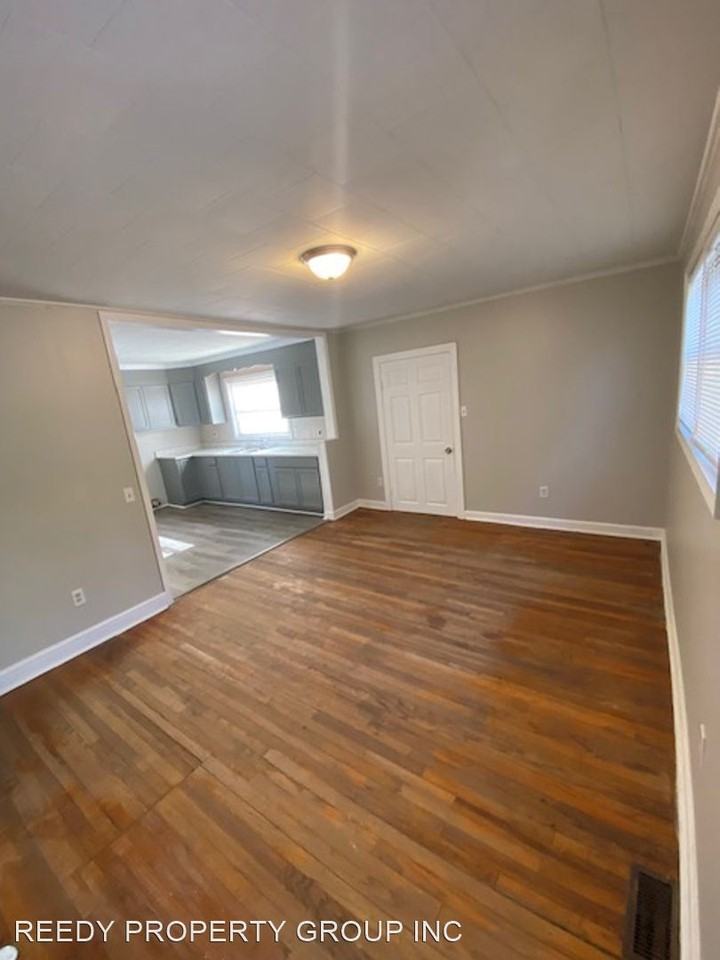 6 Post Oak Rd - Photo 3 of 8