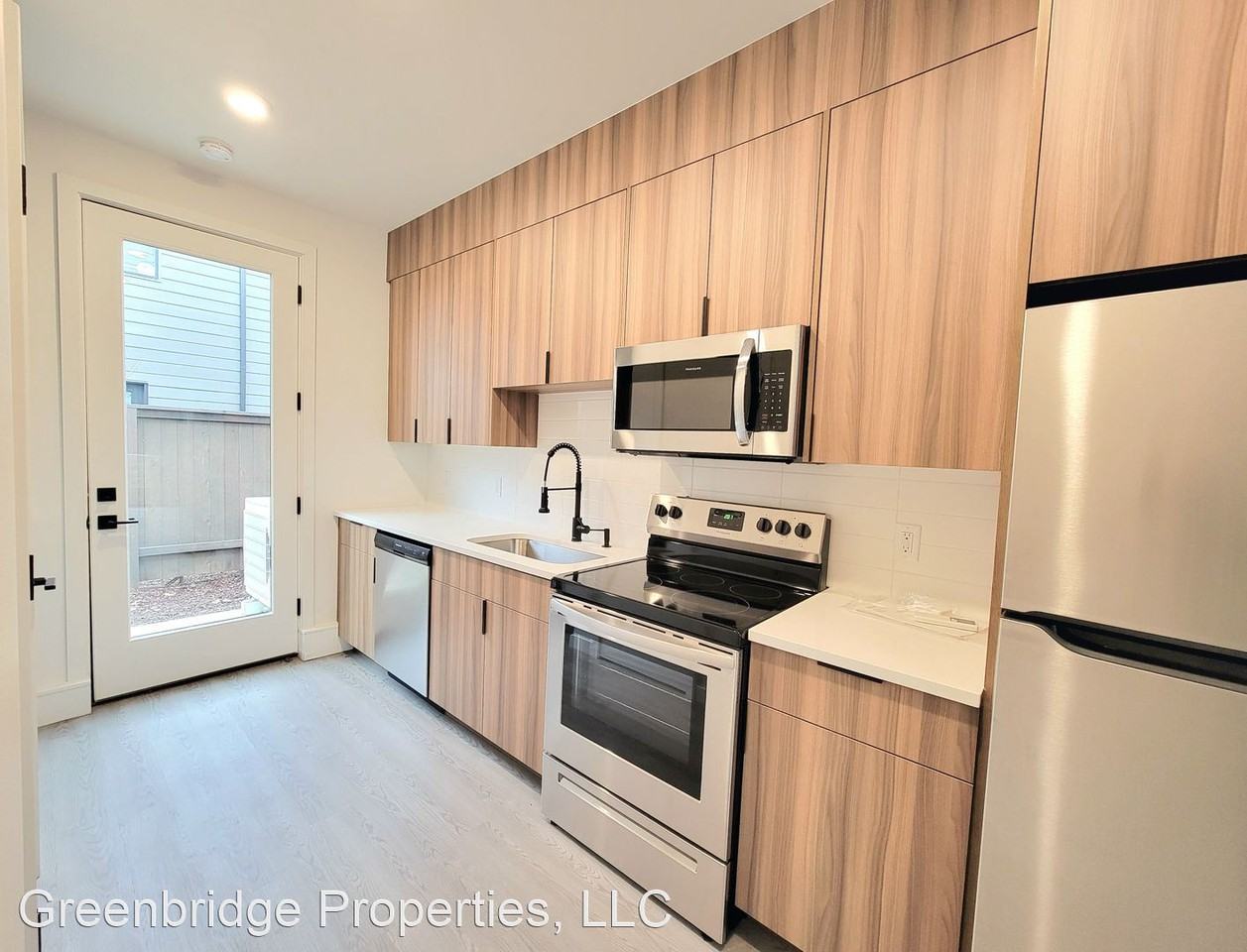 Drummond Townhomes - Photo 2 of 3
