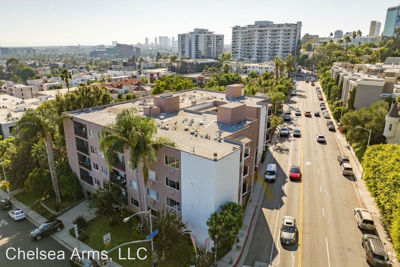 8440 Fountain Ave - Photo 2 of 25