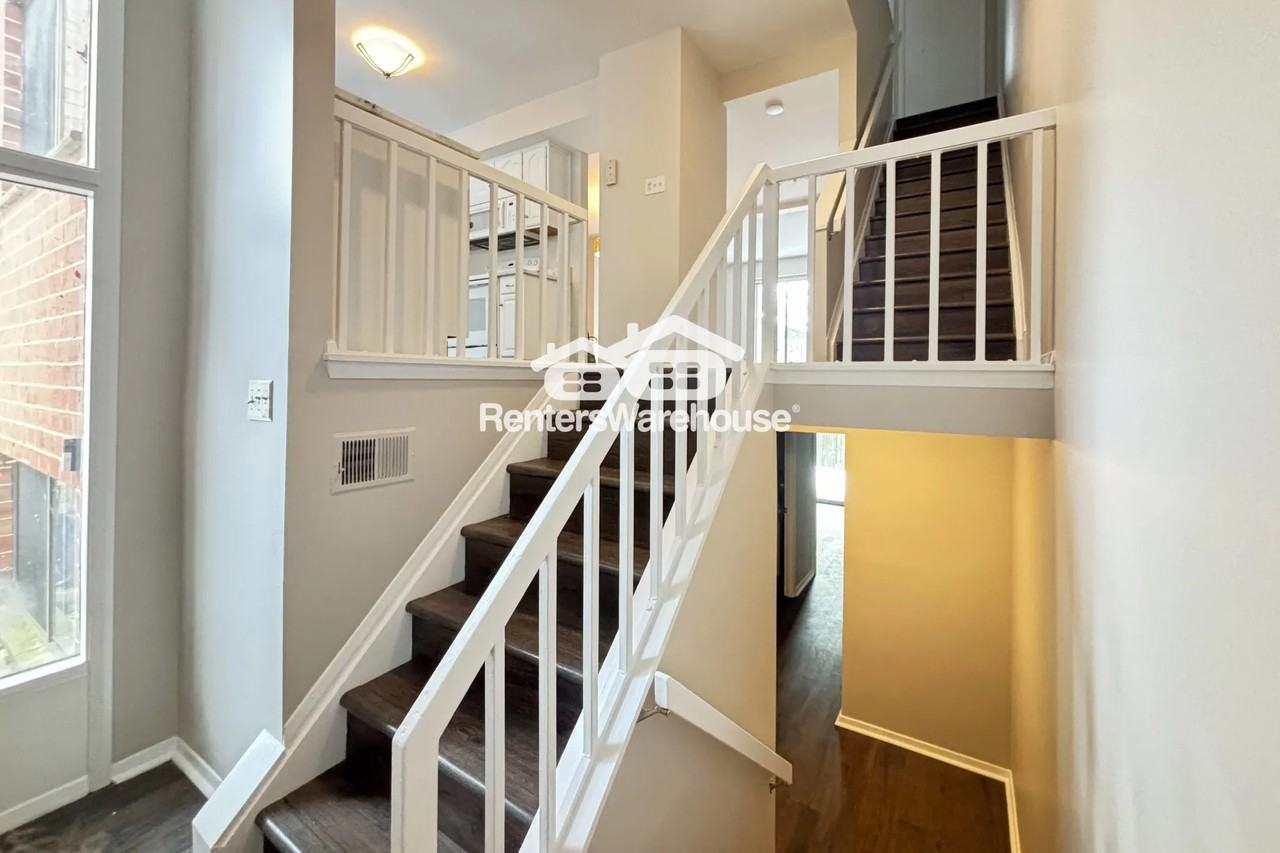 7106 Lasting Light Way - Photo 2 of 37