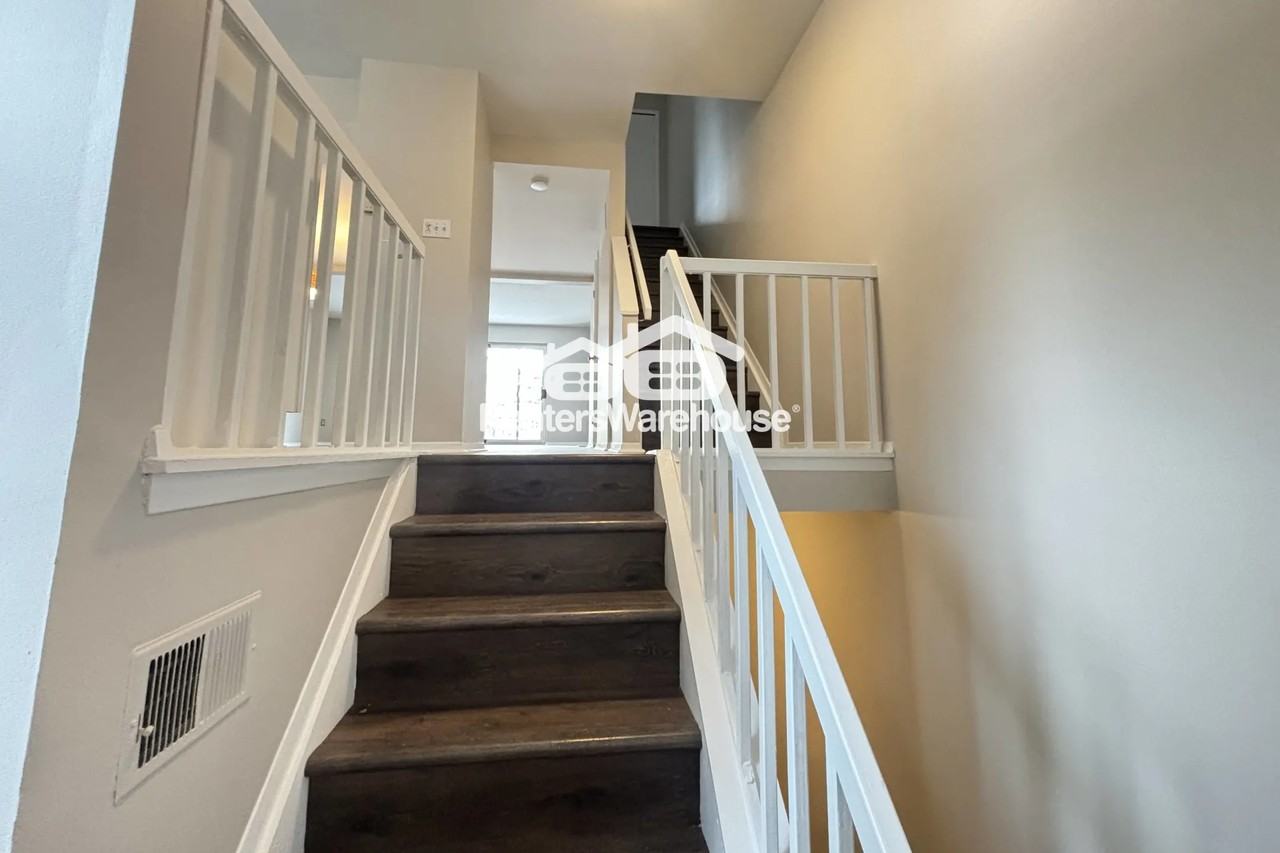 7106 Lasting Light Way - Photo 3 of 37