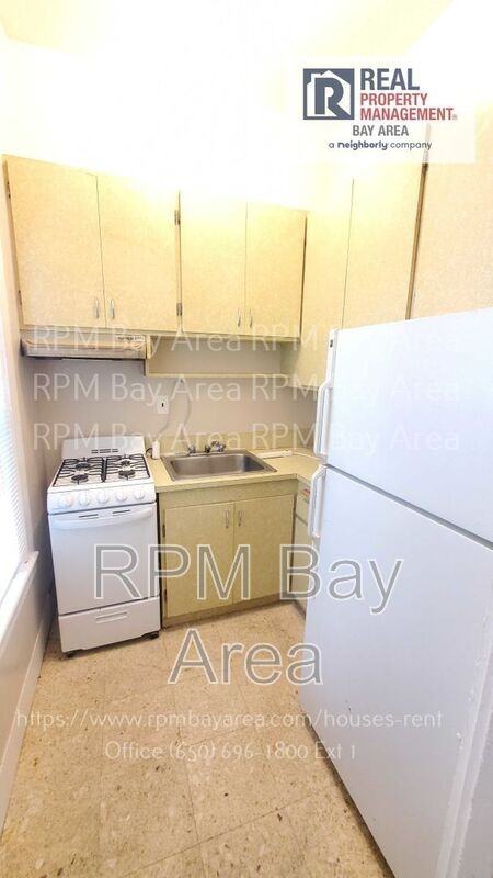 2439 Dwight Way #B - Photo 2 of 7