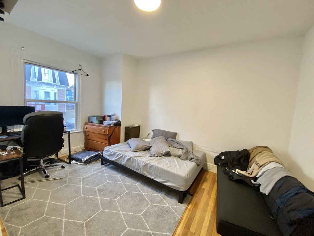 16 Higgins St - Photo 7 of 23